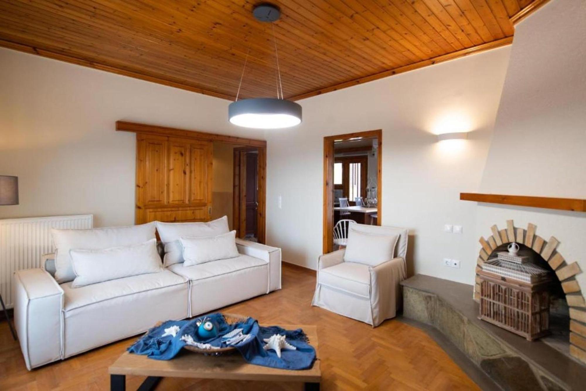 Rosa's House Lefkada Av Holiday home *